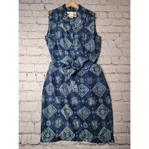 Evan Picone Dresses & Skirts - Evan Picone 100% Silk Blue Geometric Print Cutout Middle Collared Dress Size 10
